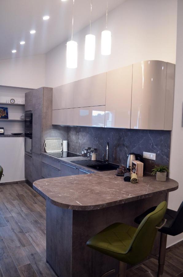 Apartments Rina - Kneze Račišće Buitenkant foto